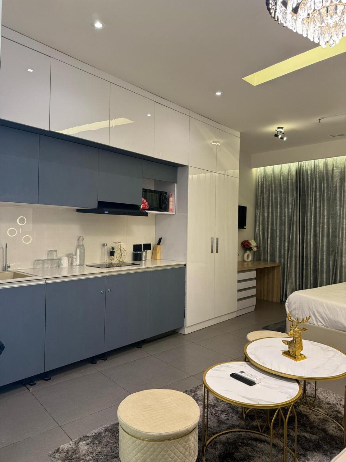 Supernova Spira Sector 94 Noida Apartment New Delhi